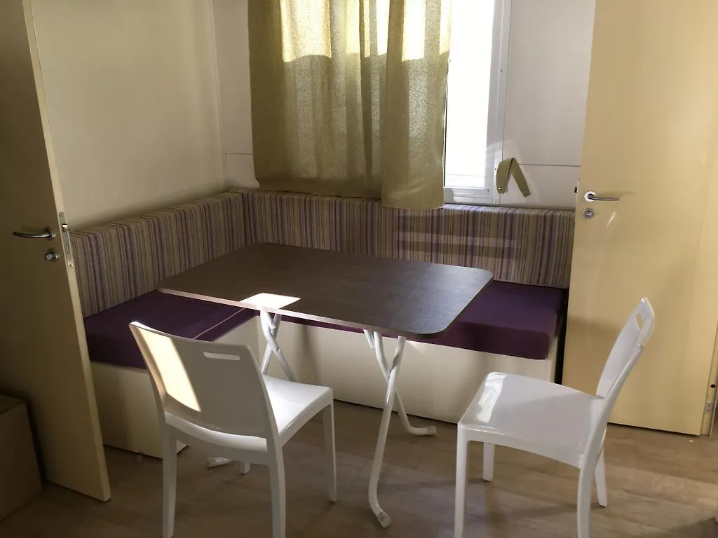Campsite International Camping Hotel Porlezza